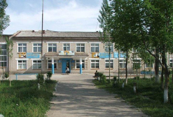 Жамбыл облысы Жуалы ауданы  Нұрлыкент ауылы Н.Замбаев көшесі №49 а