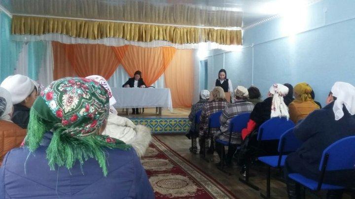Құқық бұзушылықтың алдын алу айлығы бойынша ата-аналар арасында дөңгелек үстел өткізілді.